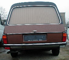 Aufbau mit langen Seitenscheiben, auf langem Radstand - Heckklappe